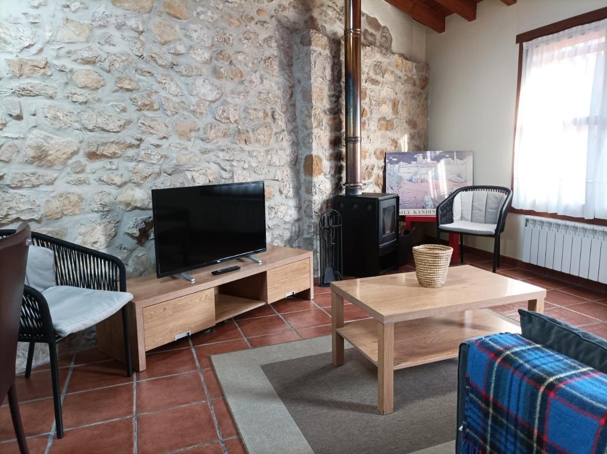 Apartamentos Las Cuadras De Estanos Muriedas Buitenkant foto