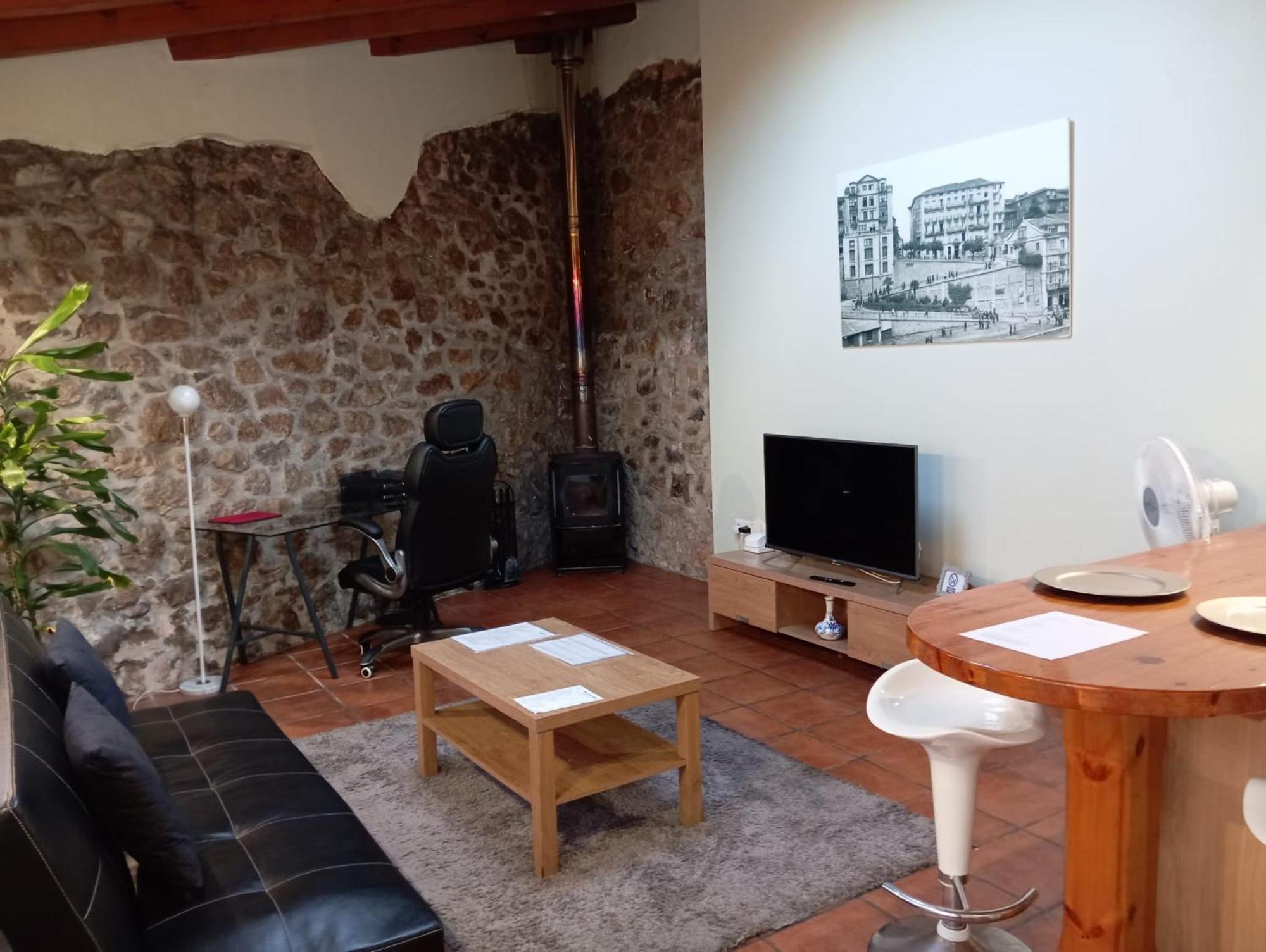 Apartamentos Las Cuadras De Estanos Muriedas Buitenkant foto