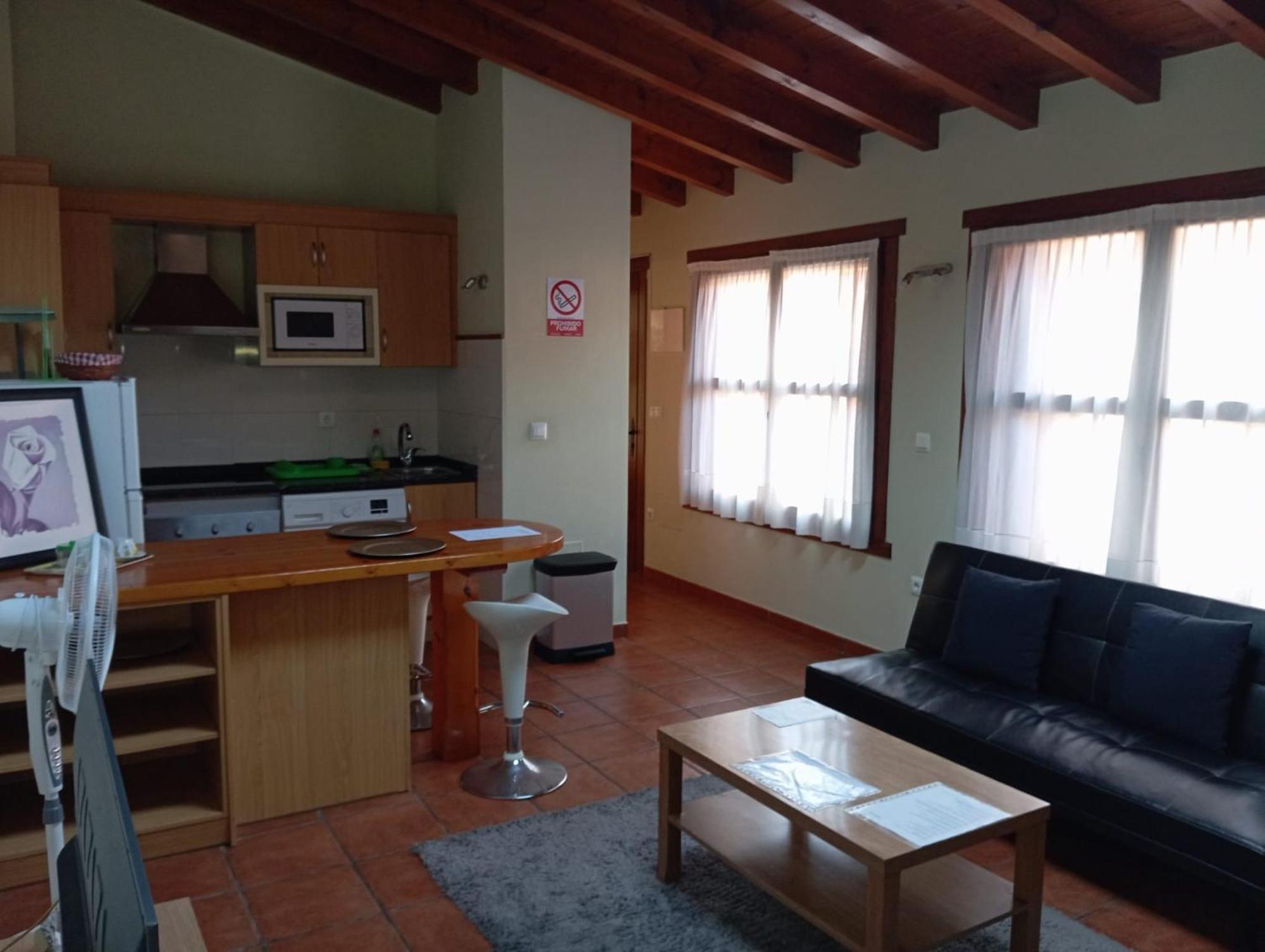 Apartamentos Las Cuadras De Estanos Muriedas Buitenkant foto