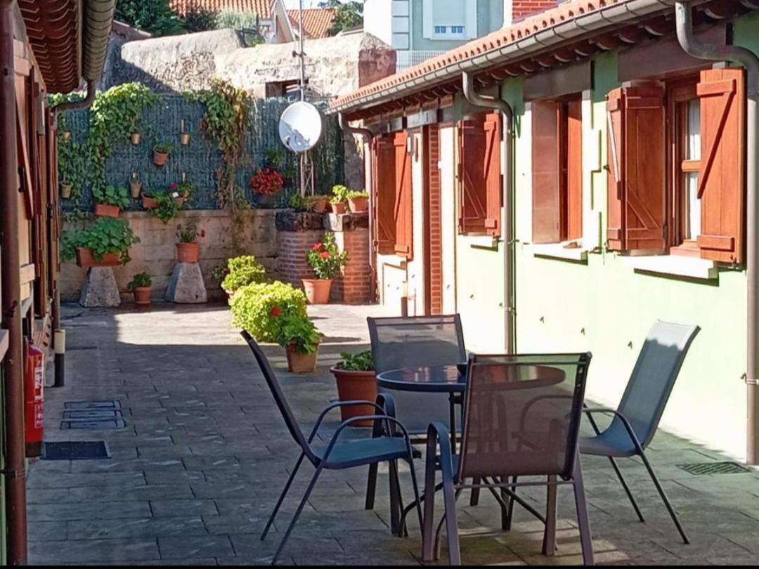 Apartamentos Las Cuadras De Estanos Muriedas Buitenkant foto